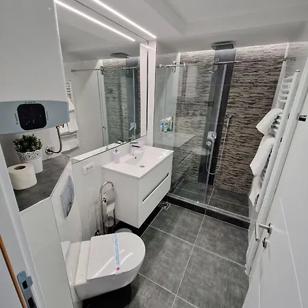 Nena Apartment *